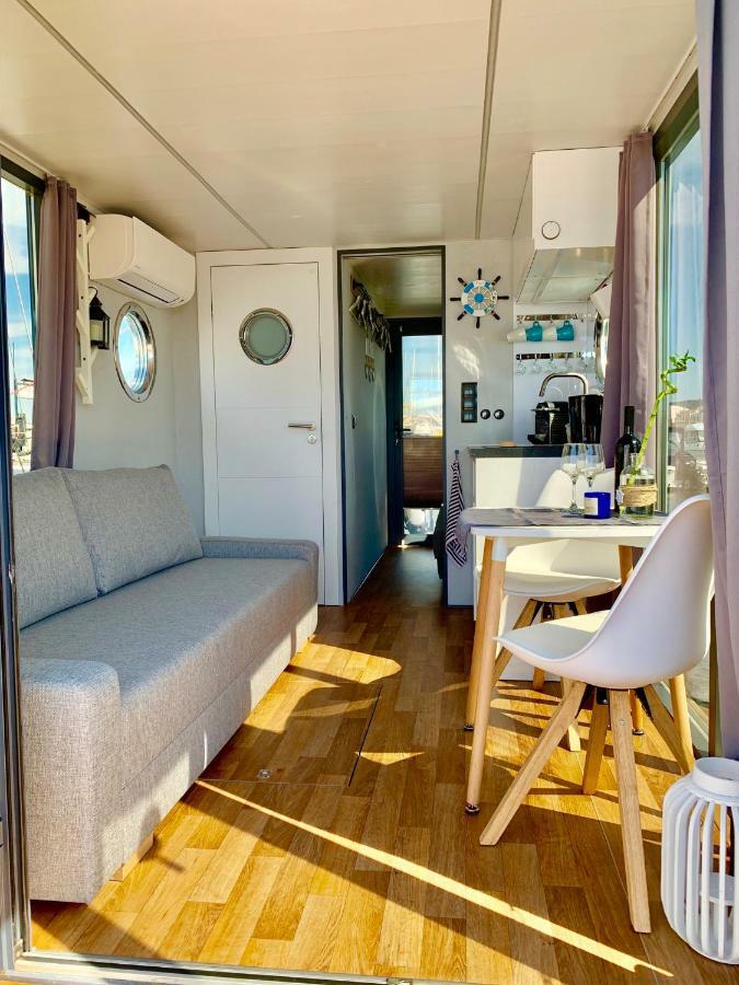 Отель Houseboat Seabreeze Альгеро Экстерьер фото